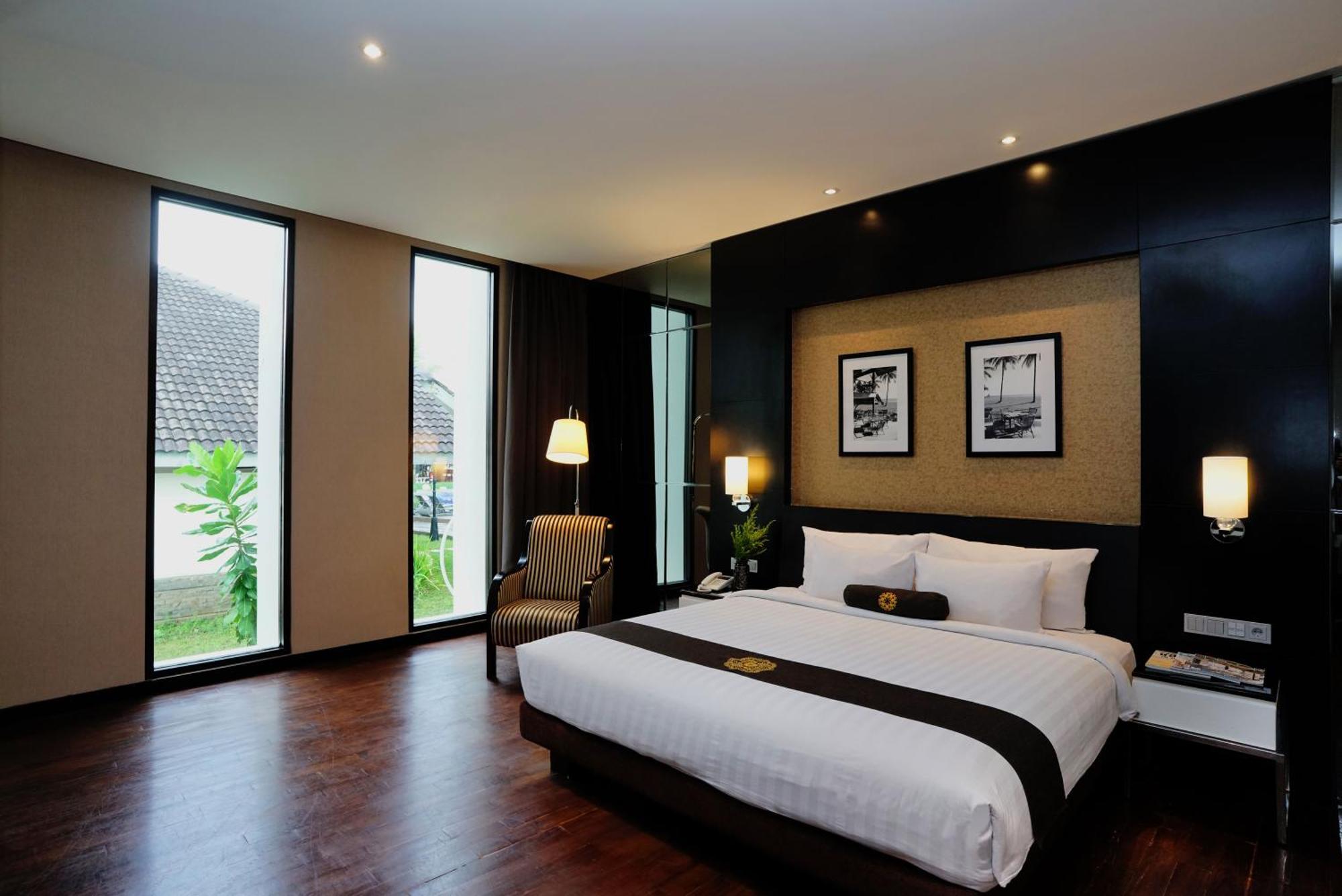 Hotel Heritage